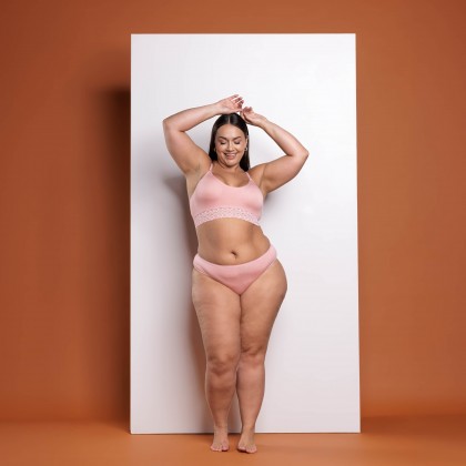 Sutiã Top Viscose Basic Detalhe em Renda Rosa Claro